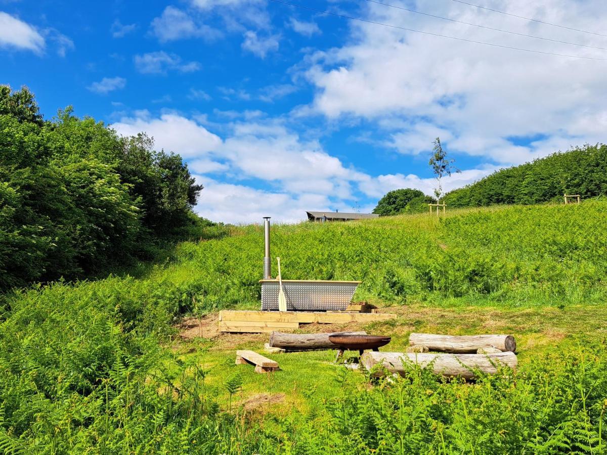 Brackenhill Glamping - Safari Tent With Hot Tub - Sleeps 6 Ivybridge Exterior photo